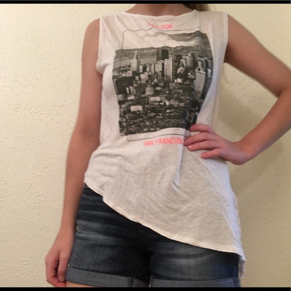 Graphic tank/short sleeve